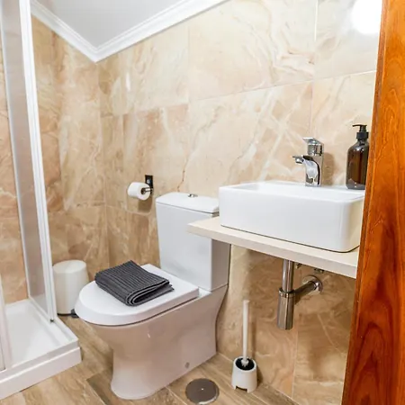 بيت للعطل Donothing House - - *